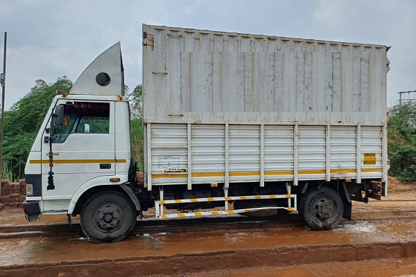 Mumbai Delhi Tempo Service