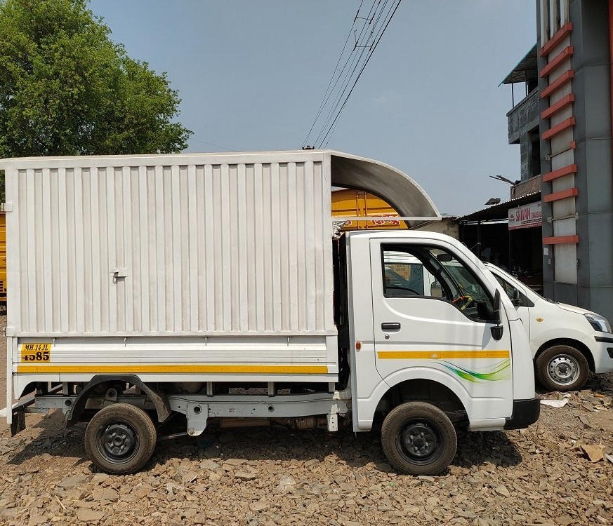 Mumbai Delhi Tempo Service Image